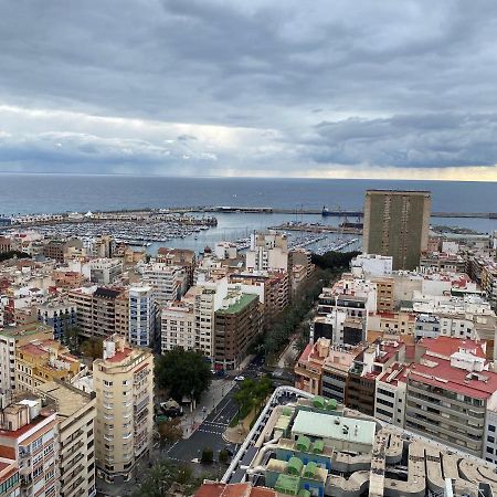 אליקאנטה Apartamento 24Th Floor & Sea View מראה חיצוני תמונה